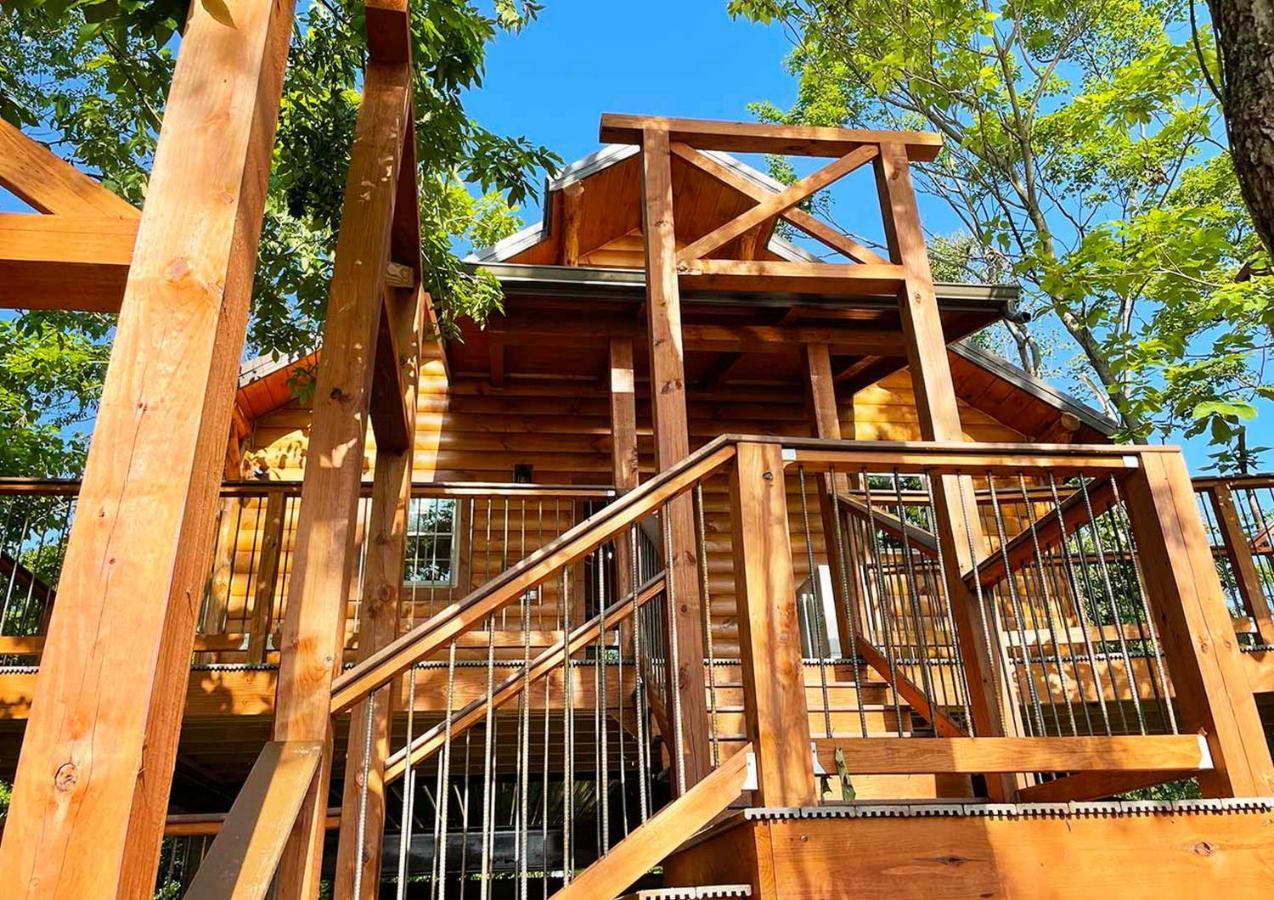 Cricket Hill Treehouse By Amish Country Lodging Millersburg Zewnętrze zdjęcie